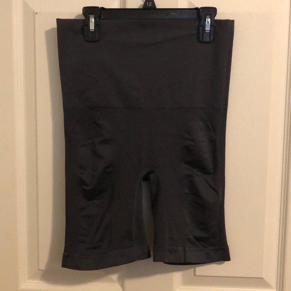 Gray shapewear